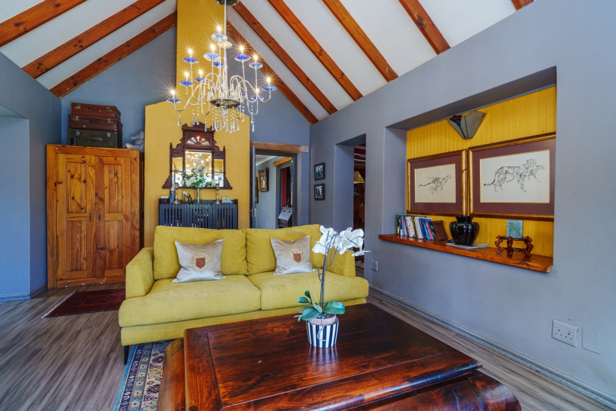 4 Bedroom Property for Sale in Meadowsteads Western Cape